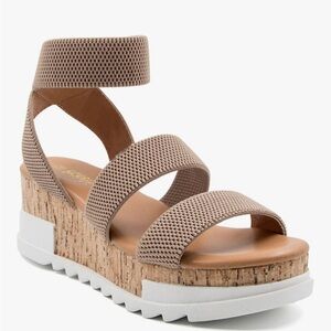 Women's Tan Platform Sandals